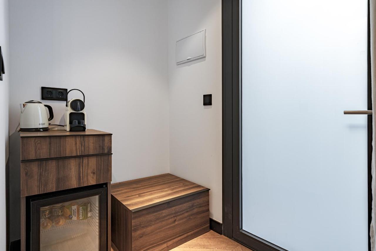 Style Suites By Olala Homes Madrid Exterior photo