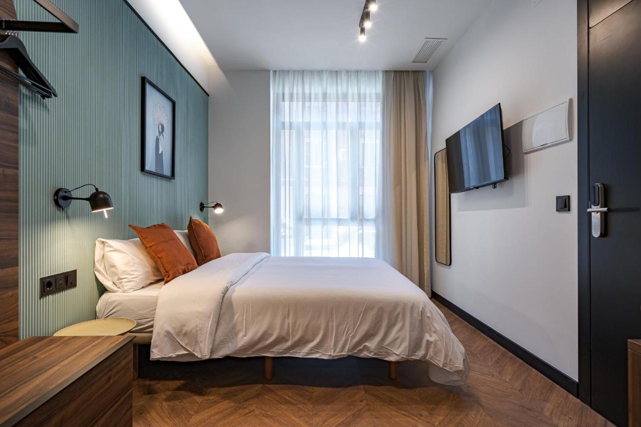 Style Suites By Olala Homes Madrid Exterior photo